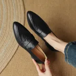عکس مدل جدید کفش رسمی چرم مشکی زنانه پاشنه کوتاه خارجی